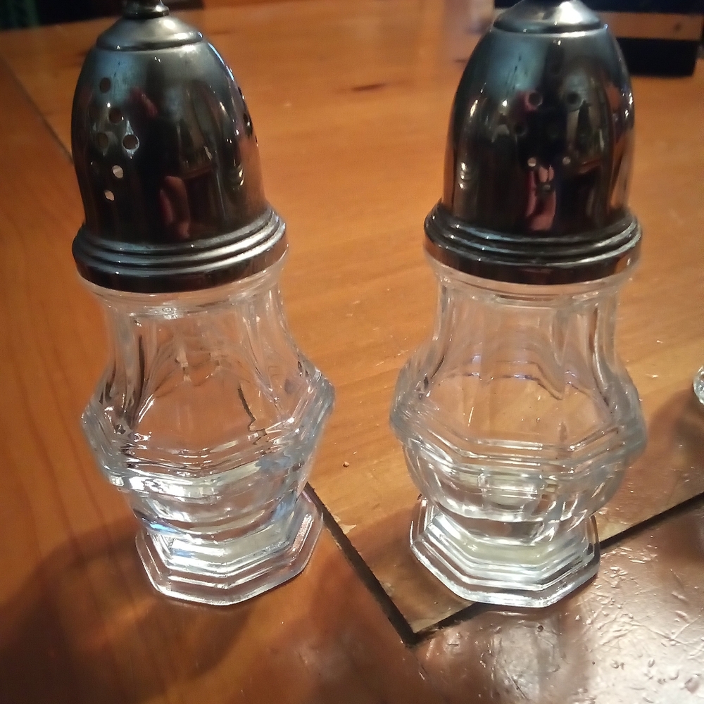 Vintage Crystal Salt & Pepper Shakers With Silver Tops.